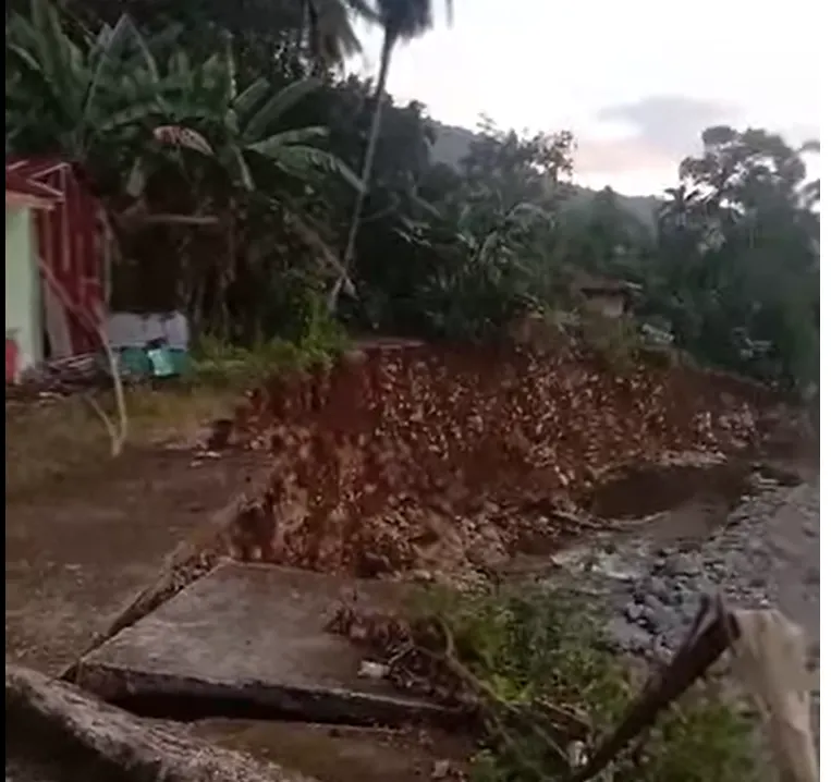 Setahun Pasca Banjir, Ancaman Masih Mengintai: Warga Koto Lalang Butuh Tindakan Cepat