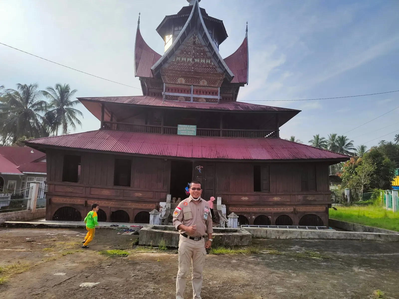 Berkunjung ke Surau Tempat Buya Hamka Belajar “SURAU LUBUK BAUK”